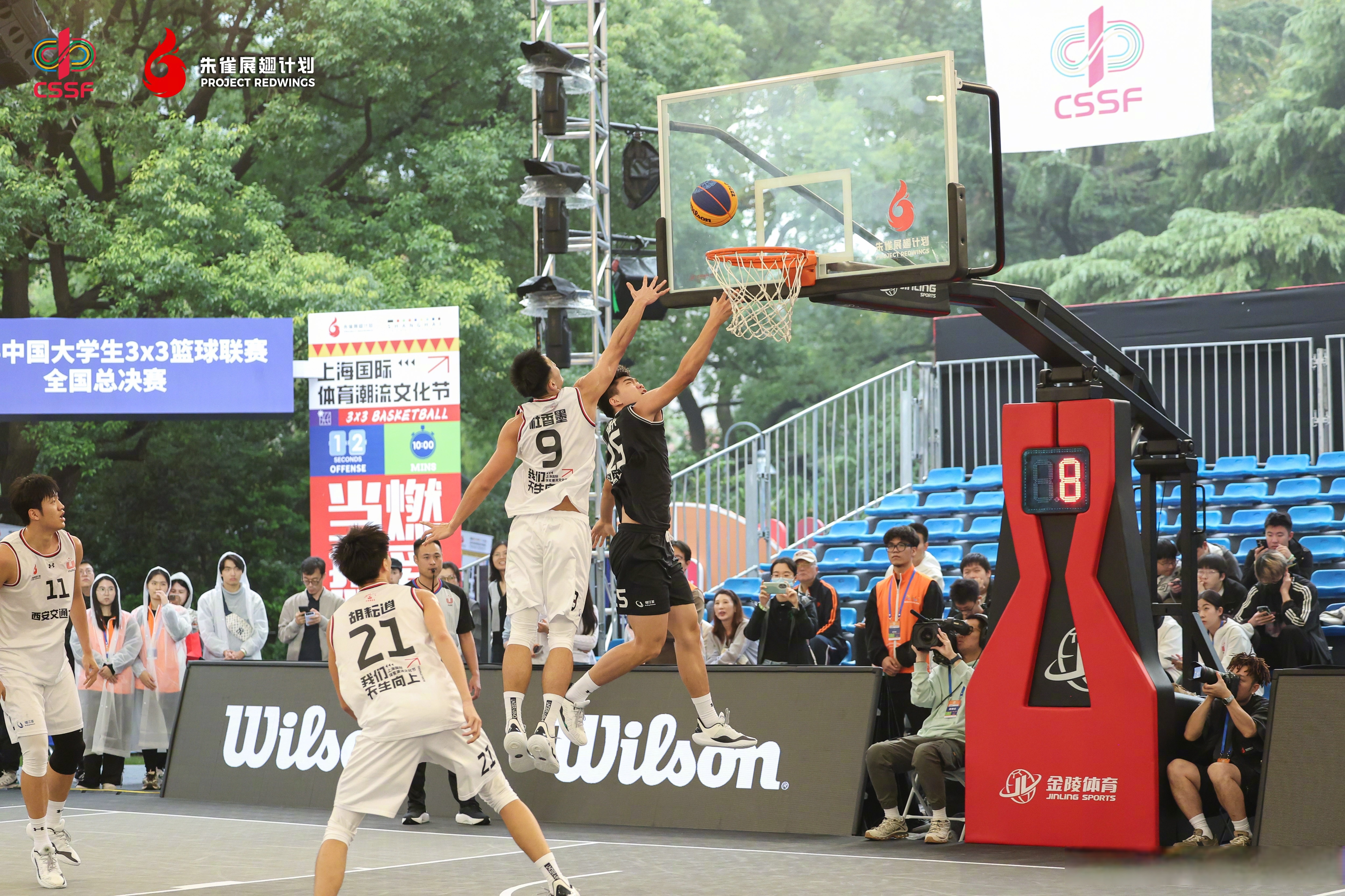 国际比赛日CBA常规赛焦点战；多特蒙德更衣室发声；引发热议；球队文化再被提及的简单介绍